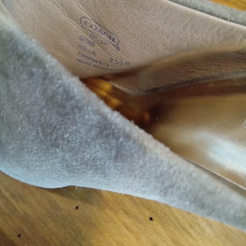 Coach Hollie Size 7.5 B Tan Suede 3.5" Wedge Heel platform Peep Toe - Picture 9 of 16